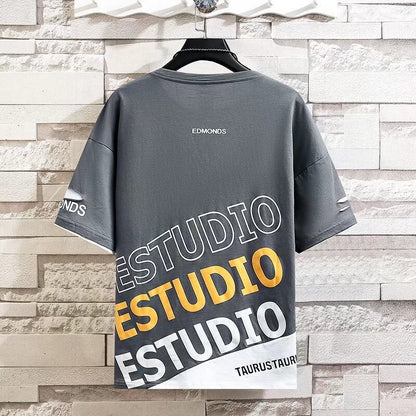 Urban Minimalist Graphic T-Shirt – Authentic Street Style